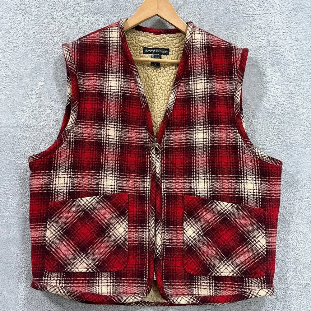 Vintage Banana Republic Vest Men M Buffalo Plaid Sherpa Lined Barn Chore Hunting